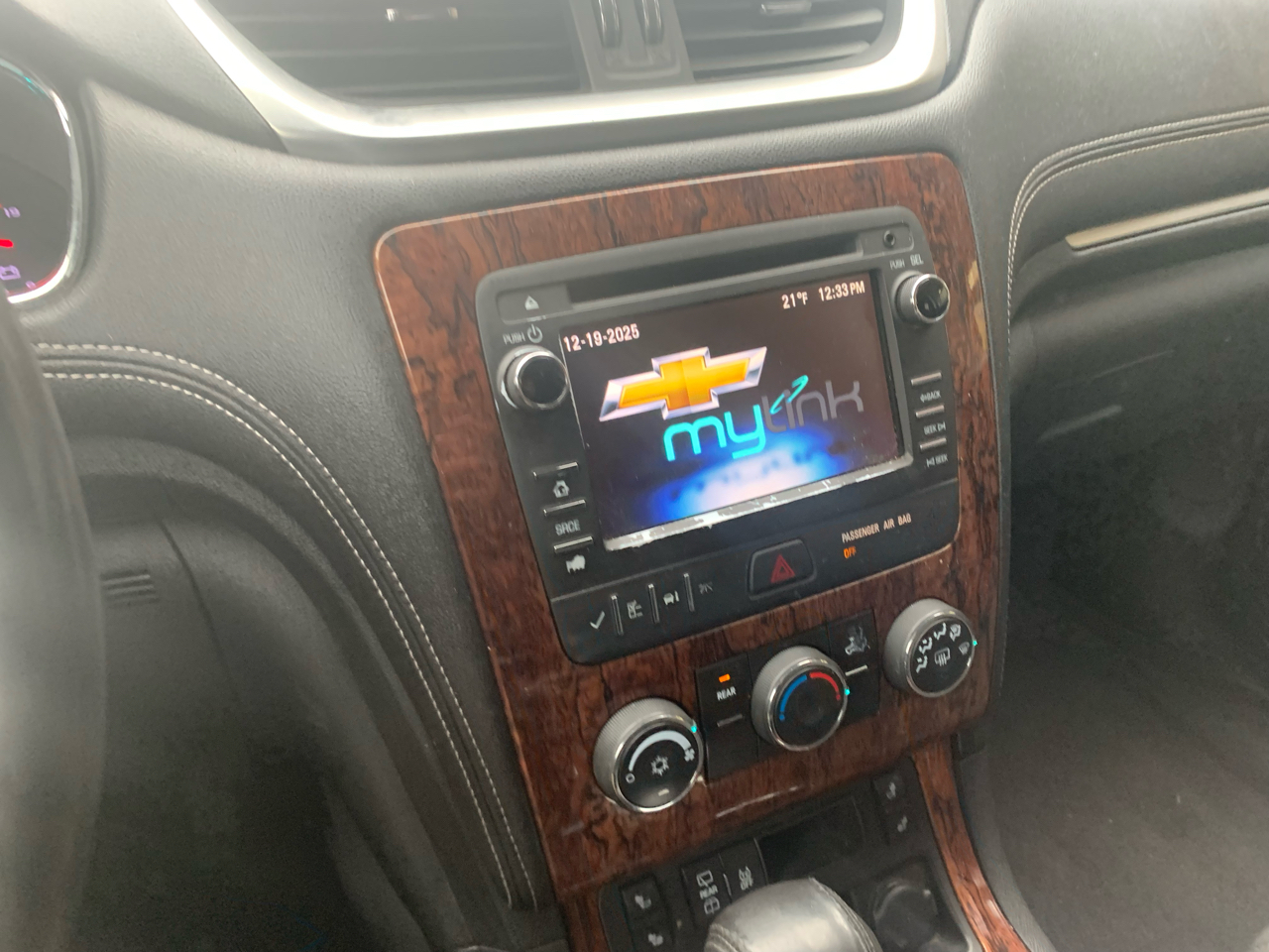 Chevrolet Traverse 1LT FWD 2013