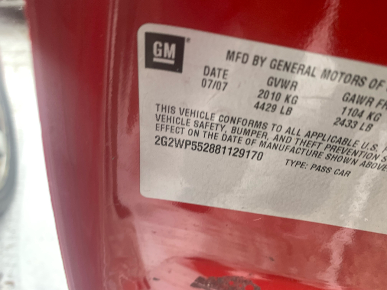 Pontiac Grand Prix Sedan 2008