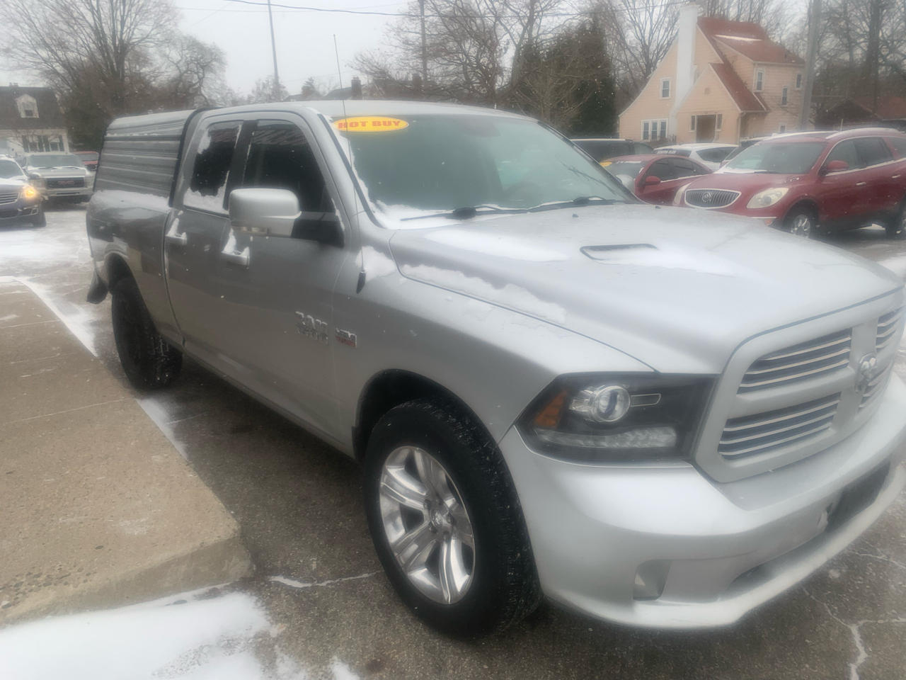 RAM 1500 Sport Quad Cab 4WD 2017