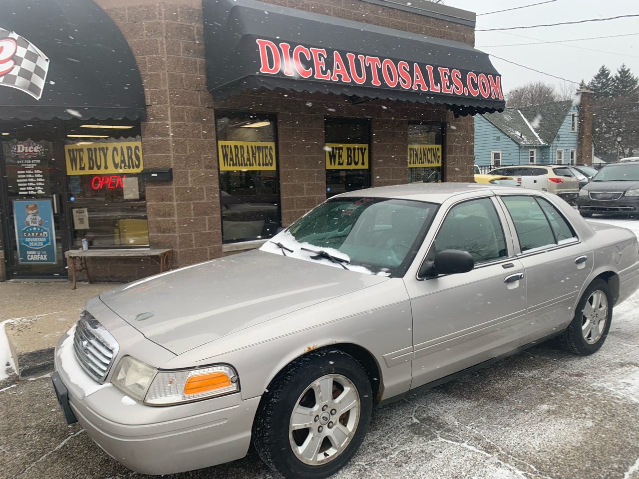 Ford Crown Victoria LX 2008