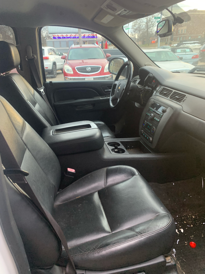 Chevrolet Silverado 1500 LTZ Crew Cab 4WD 2013