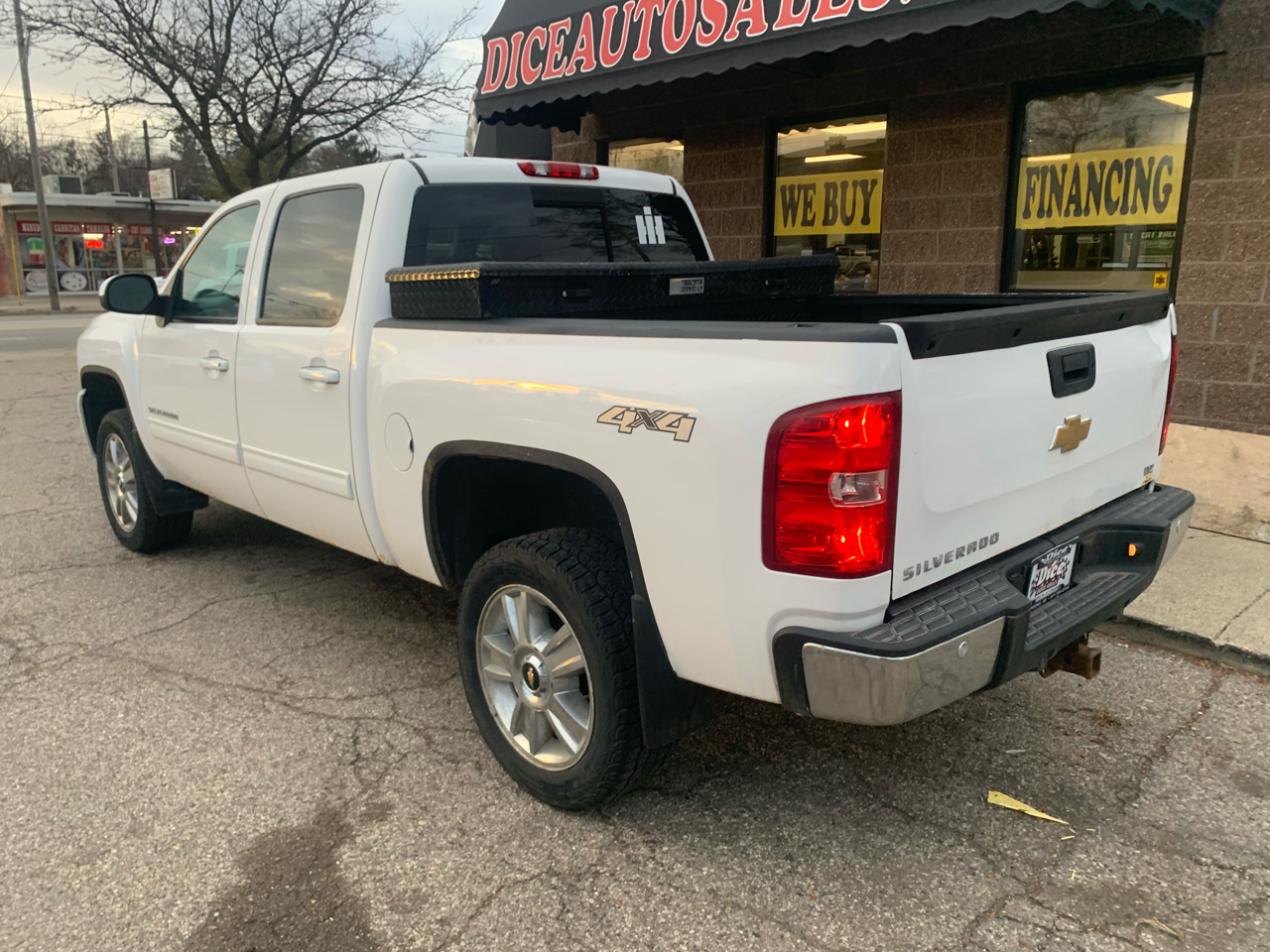 Chevrolet Silverado 1500 LTZ Crew Cab 4WD 2013