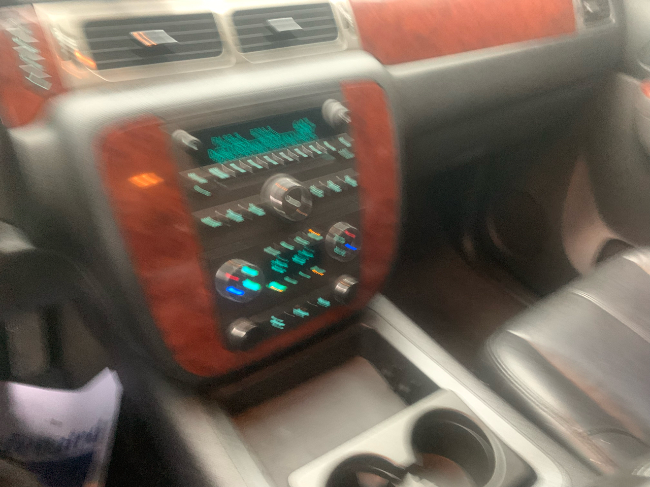 Chevrolet Tahoe LT 4WD 2011