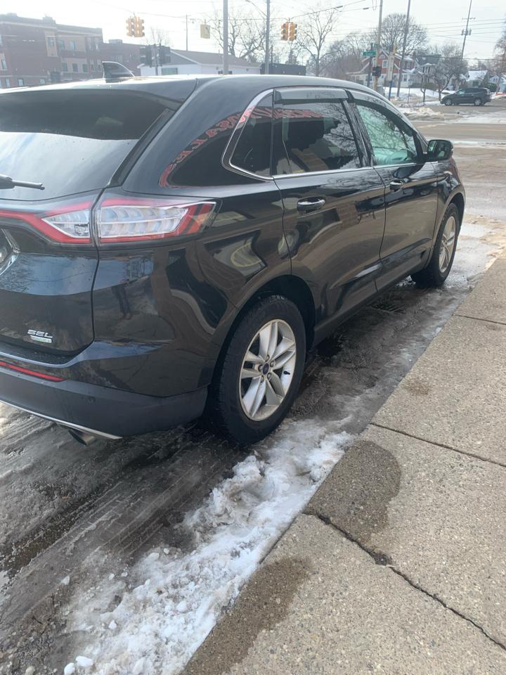 Ford Edge SEL FWD 2016