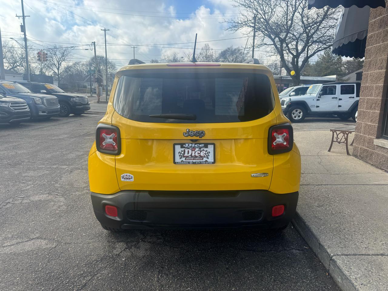 Jeep Renegade Latitude FWD 2015