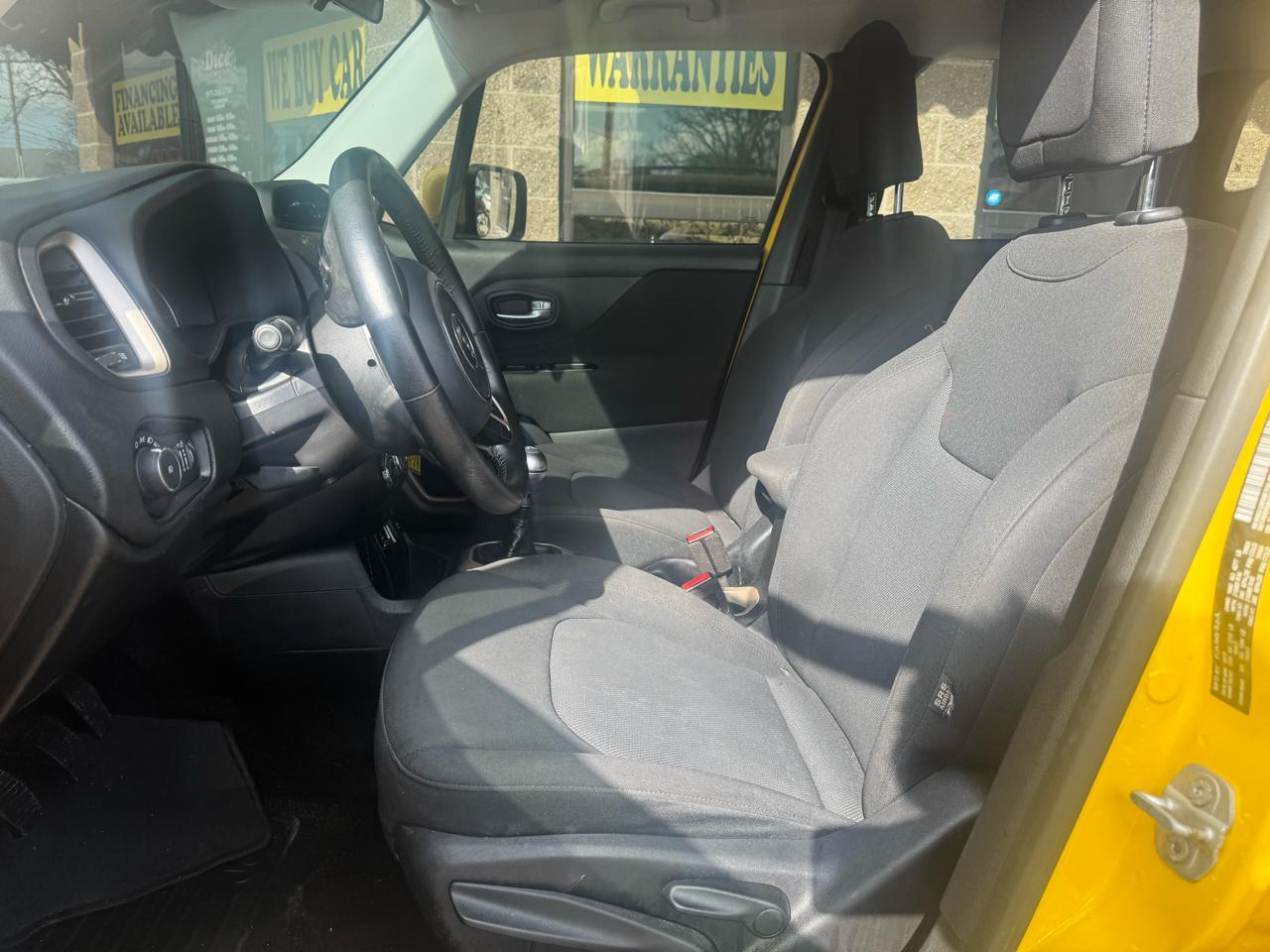 Jeep Renegade Latitude FWD 2015