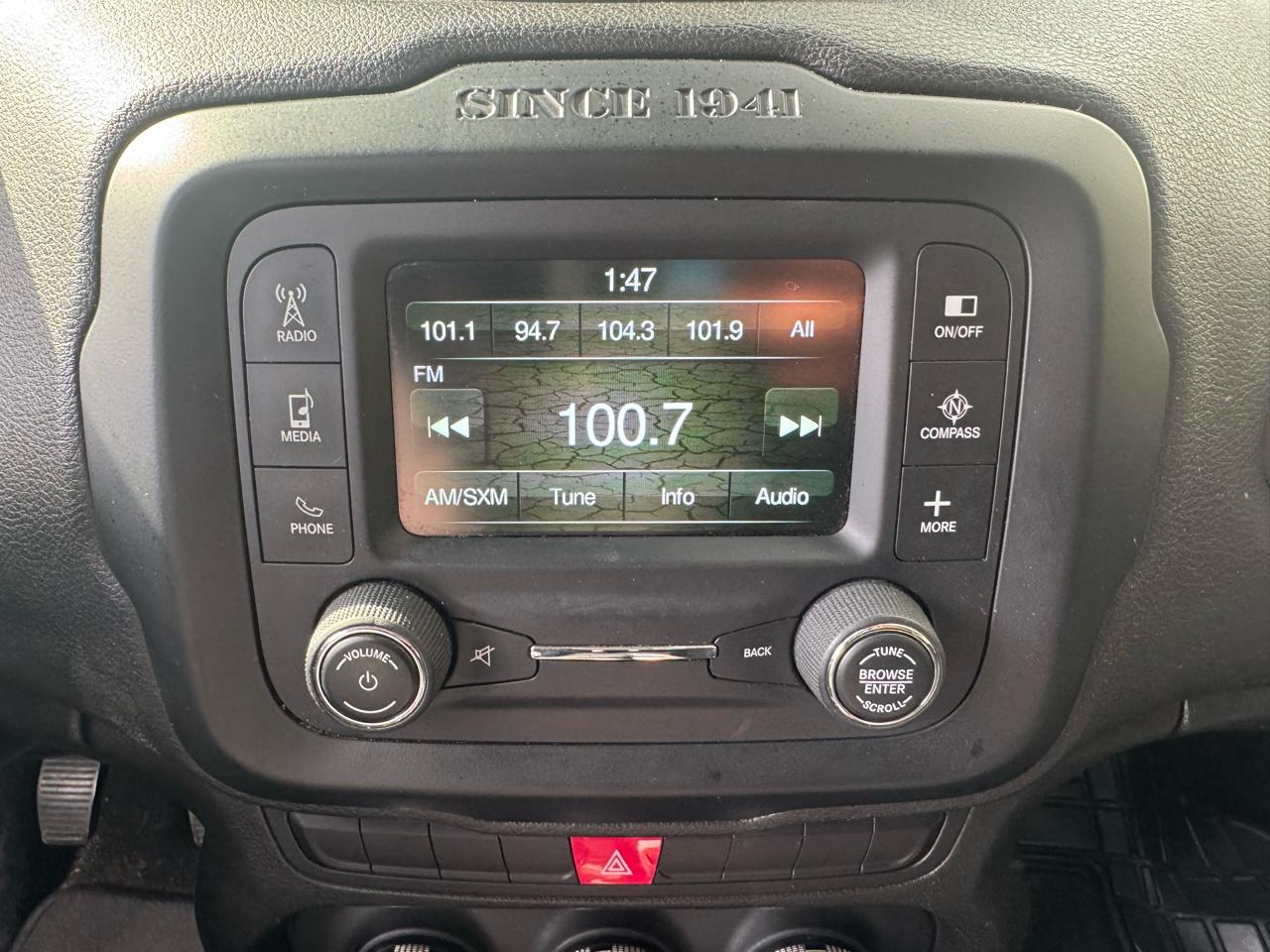 Jeep Renegade Latitude FWD 2015