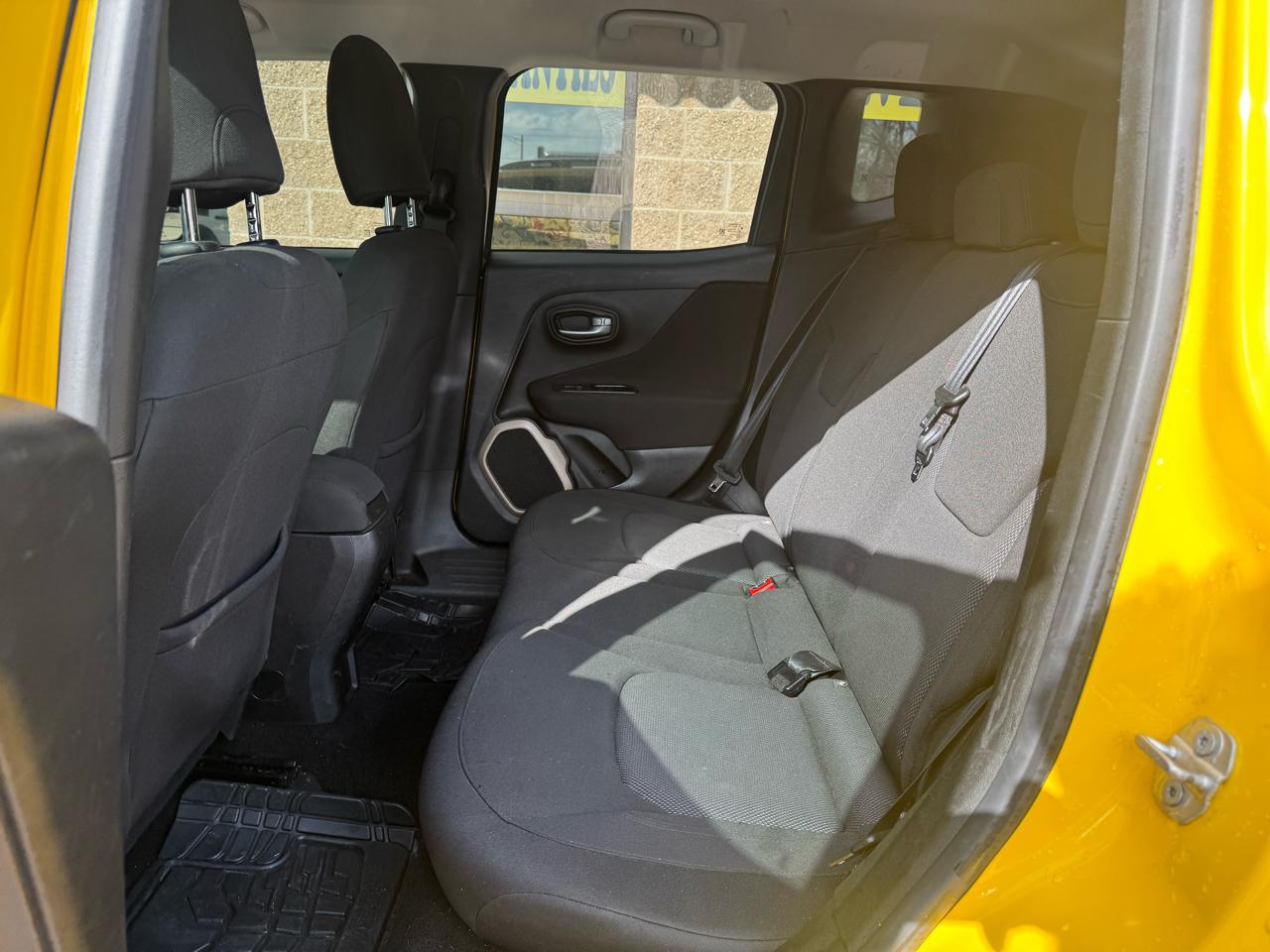 Jeep Renegade Latitude FWD 2015