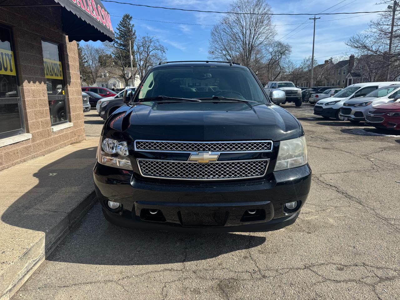 Chevrolet Avalanche LTZ 4WD 2011