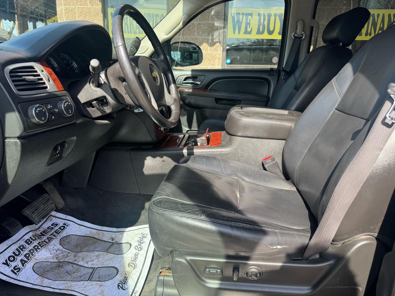 Chevrolet Avalanche LTZ 4WD 2011