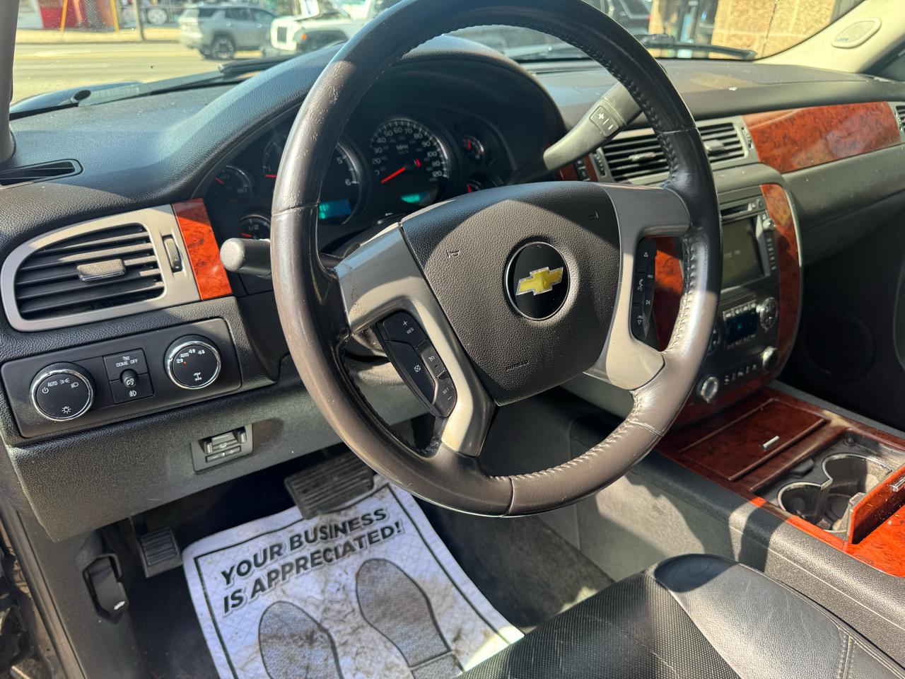 Chevrolet Avalanche LTZ 4WD 2011