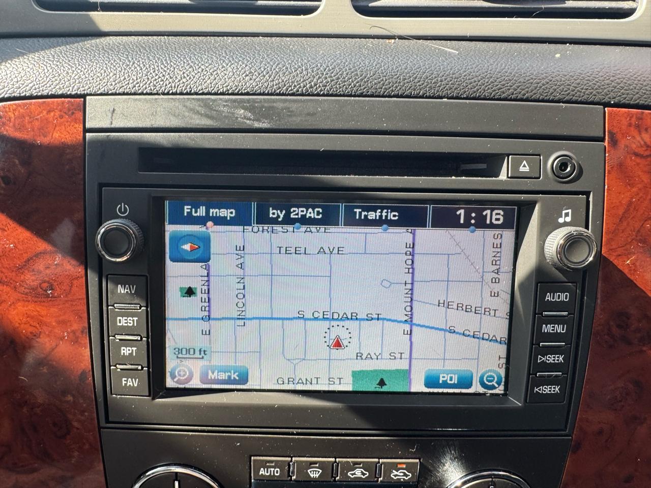 Chevrolet Avalanche LTZ 4WD 2011