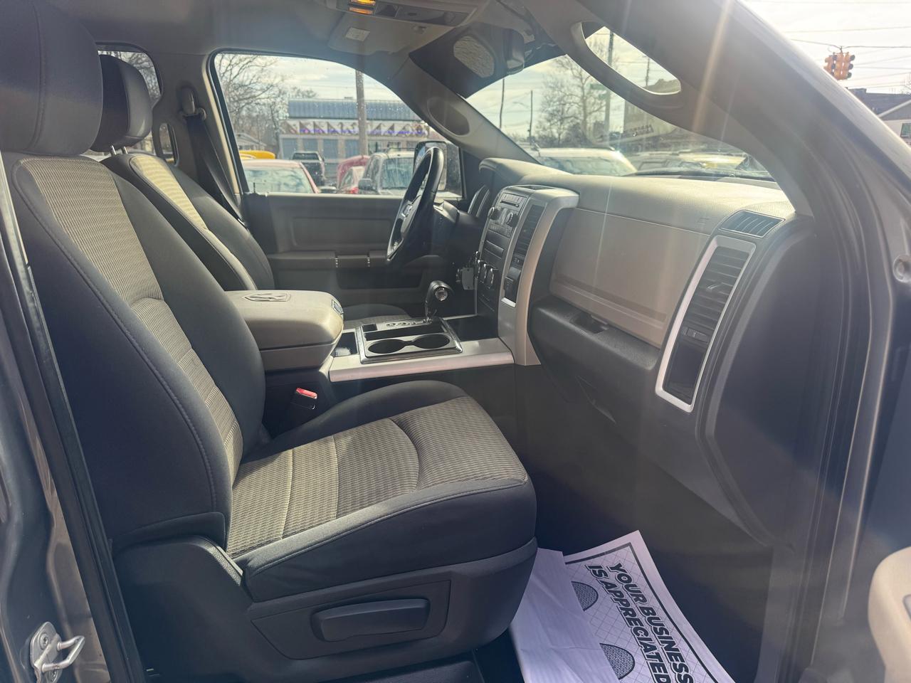 Dodge Ram 1500 SLT Crew Cab 4WD 2009