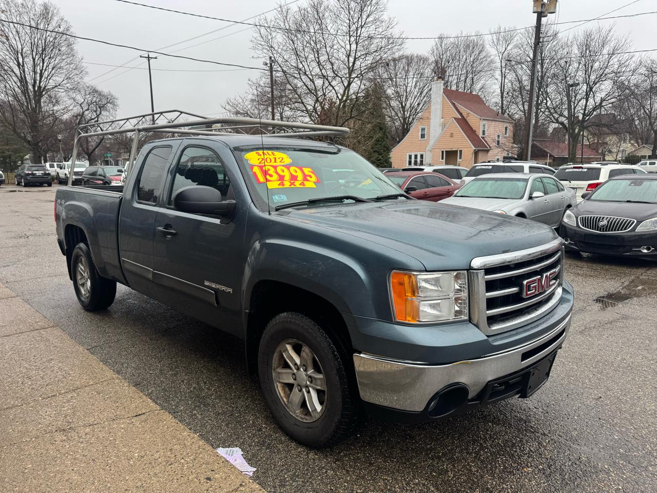 GMC Sierra 1500 SLE Ext Cab 4WD 4D 2012