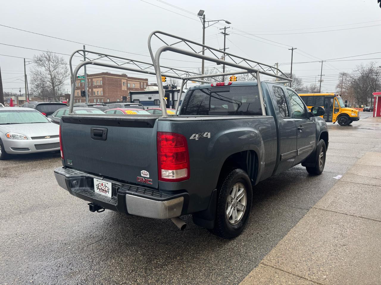 GMC Sierra 1500 SLE Ext Cab 4WD 4D 2012