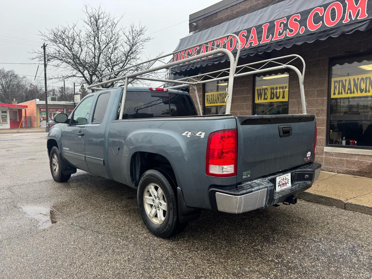 GMC Sierra 1500 SLE Ext Cab 4WD 4D 2012