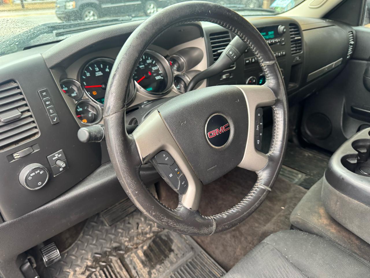 GMC Sierra 1500 SLE Ext Cab 4WD 4D 2012