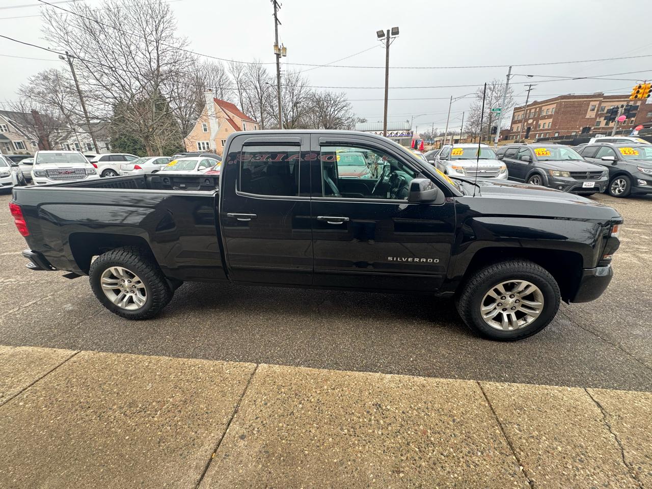 Chevrolet Silverado 1500 LT Ext Cab 4WD 4D 2016