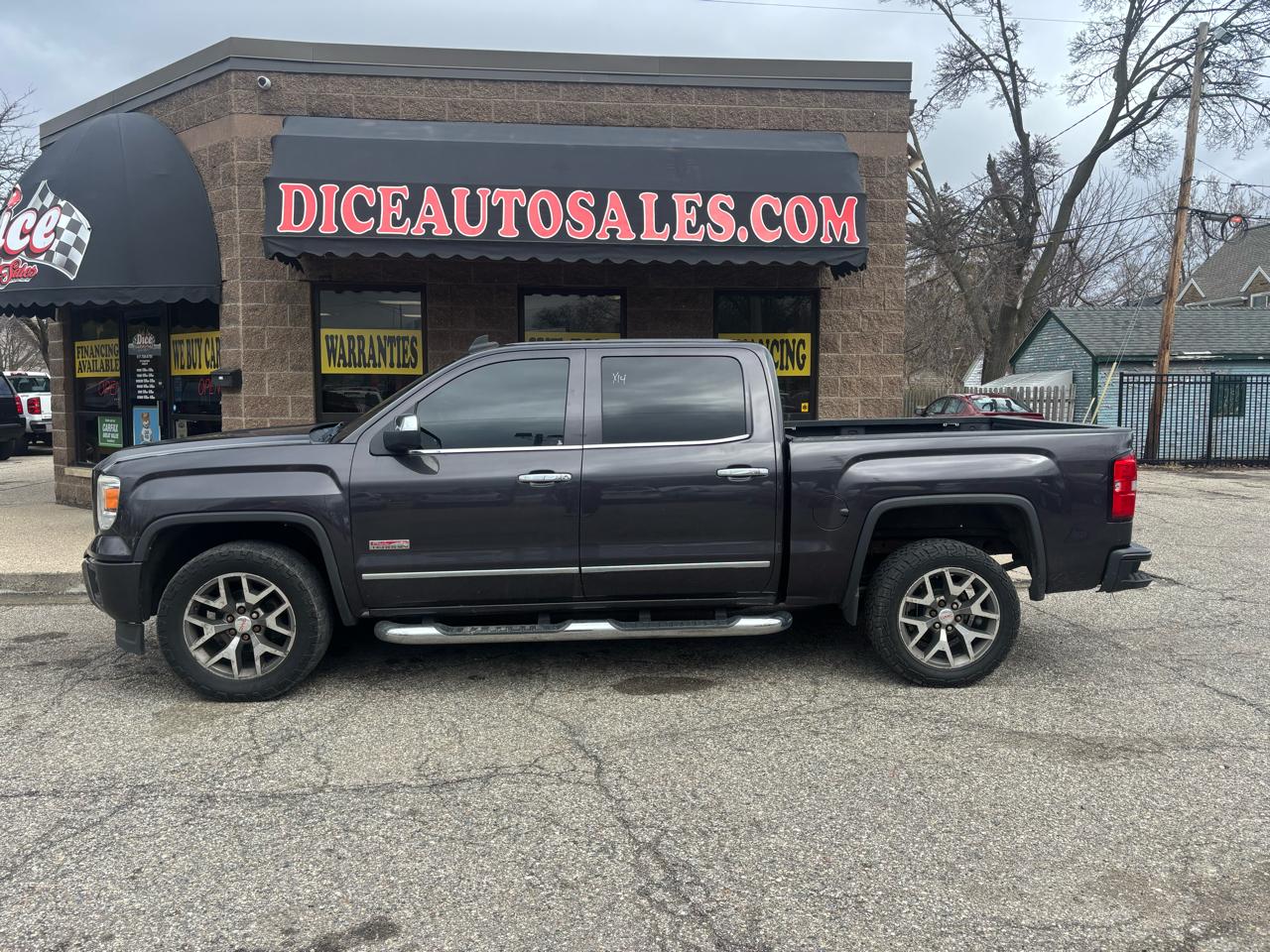 GMC Sierra 1500 Denali Crew Cab Short Box 4WD 2015