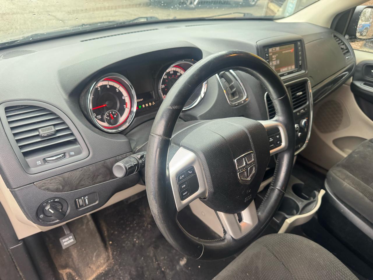 Dodge Grand Caravan SE 2017