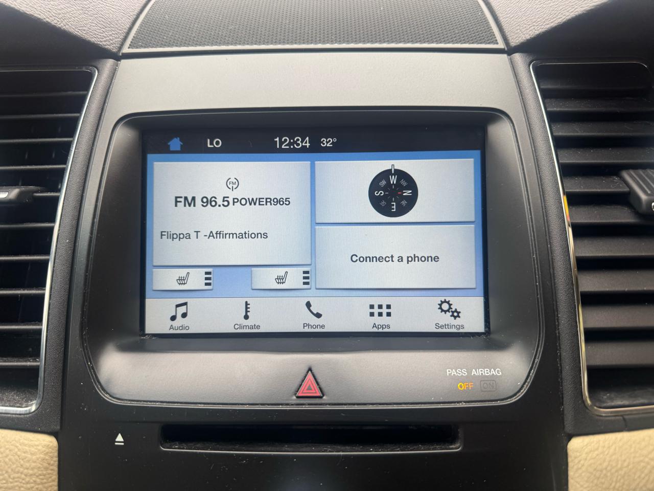 Ford Taurus SEL FWD 2016