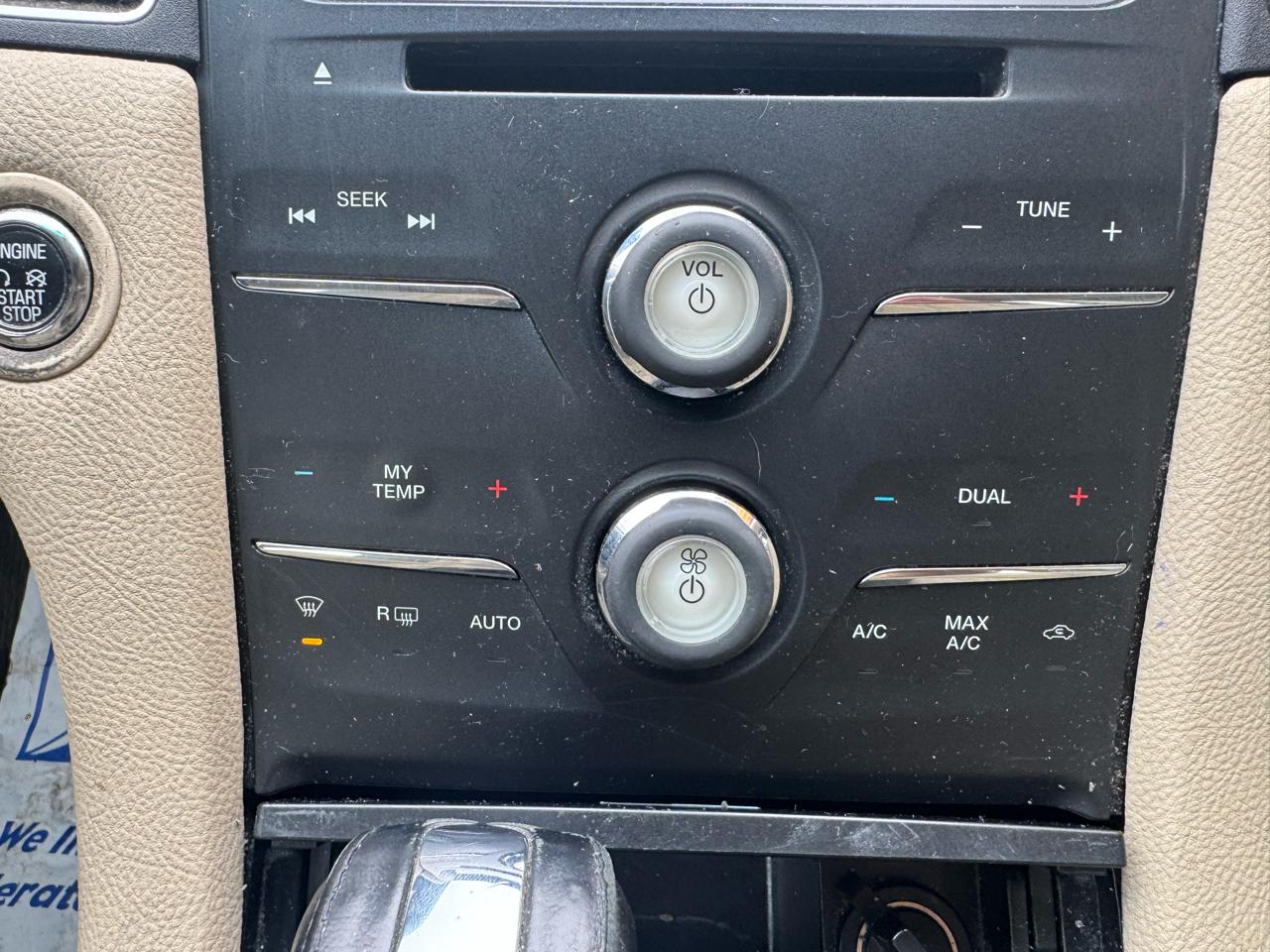 Ford Taurus SEL FWD 2016