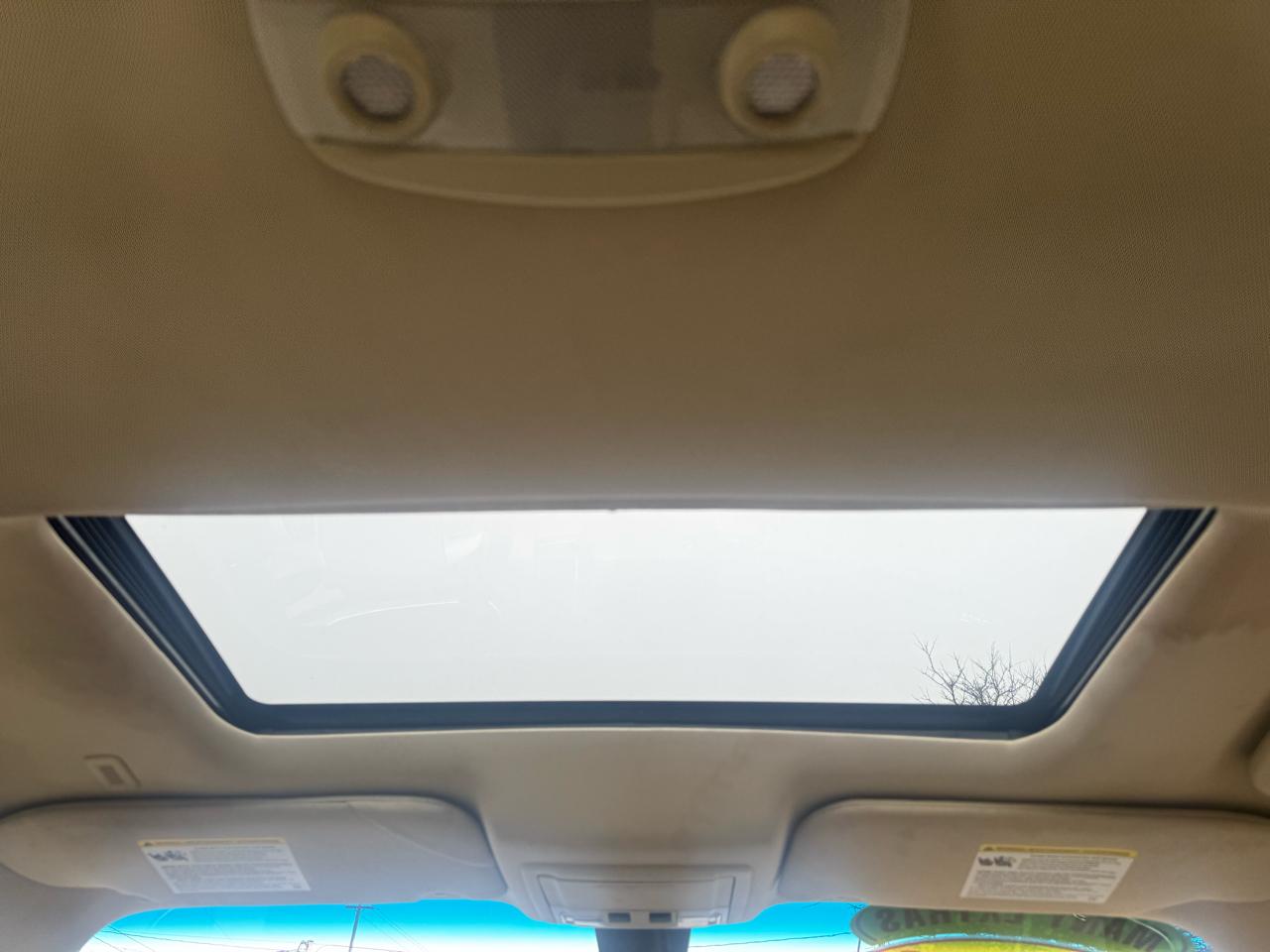 Ford Taurus SEL FWD 2016