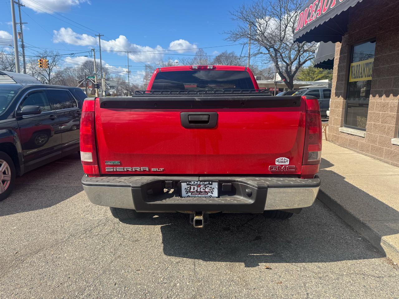 GMC Sierra 1500 SLT Ext Cab 4WD 4D 2010