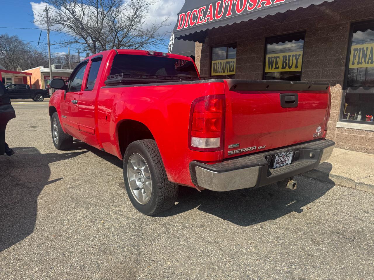 GMC Sierra 1500 SLT Ext Cab 4WD 4D 2010