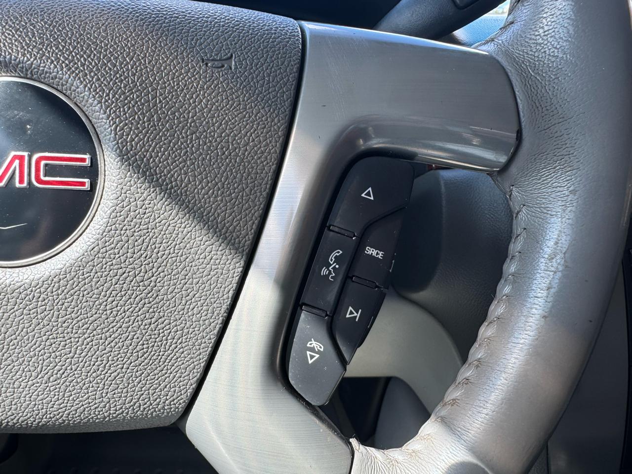 GMC Sierra 1500 SLT Ext Cab 4WD 4D 2010