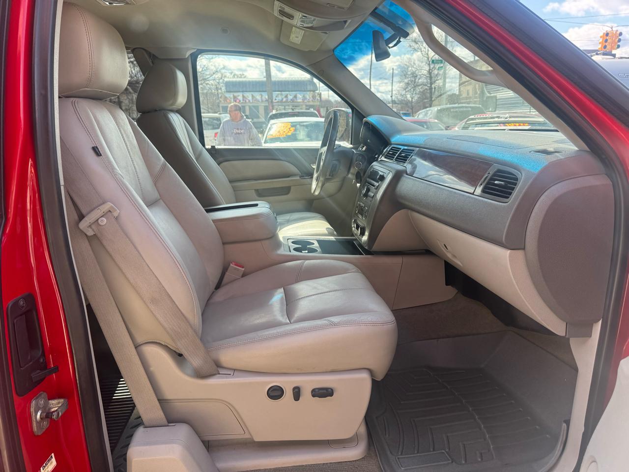 GMC Sierra 1500 SLT Ext Cab 4WD 4D 2010