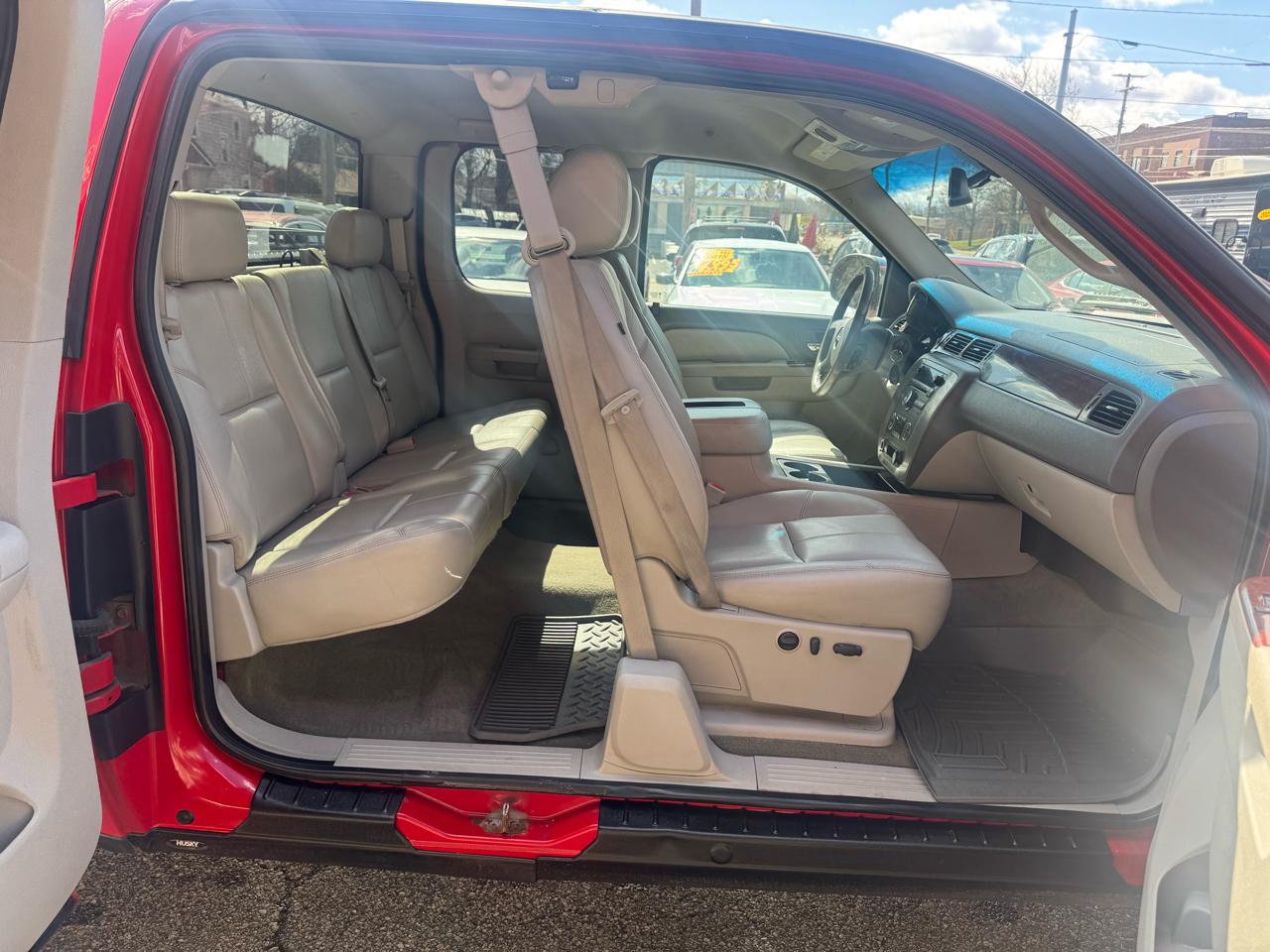 GMC Sierra 1500 SLT Ext Cab 4WD 4D 2010