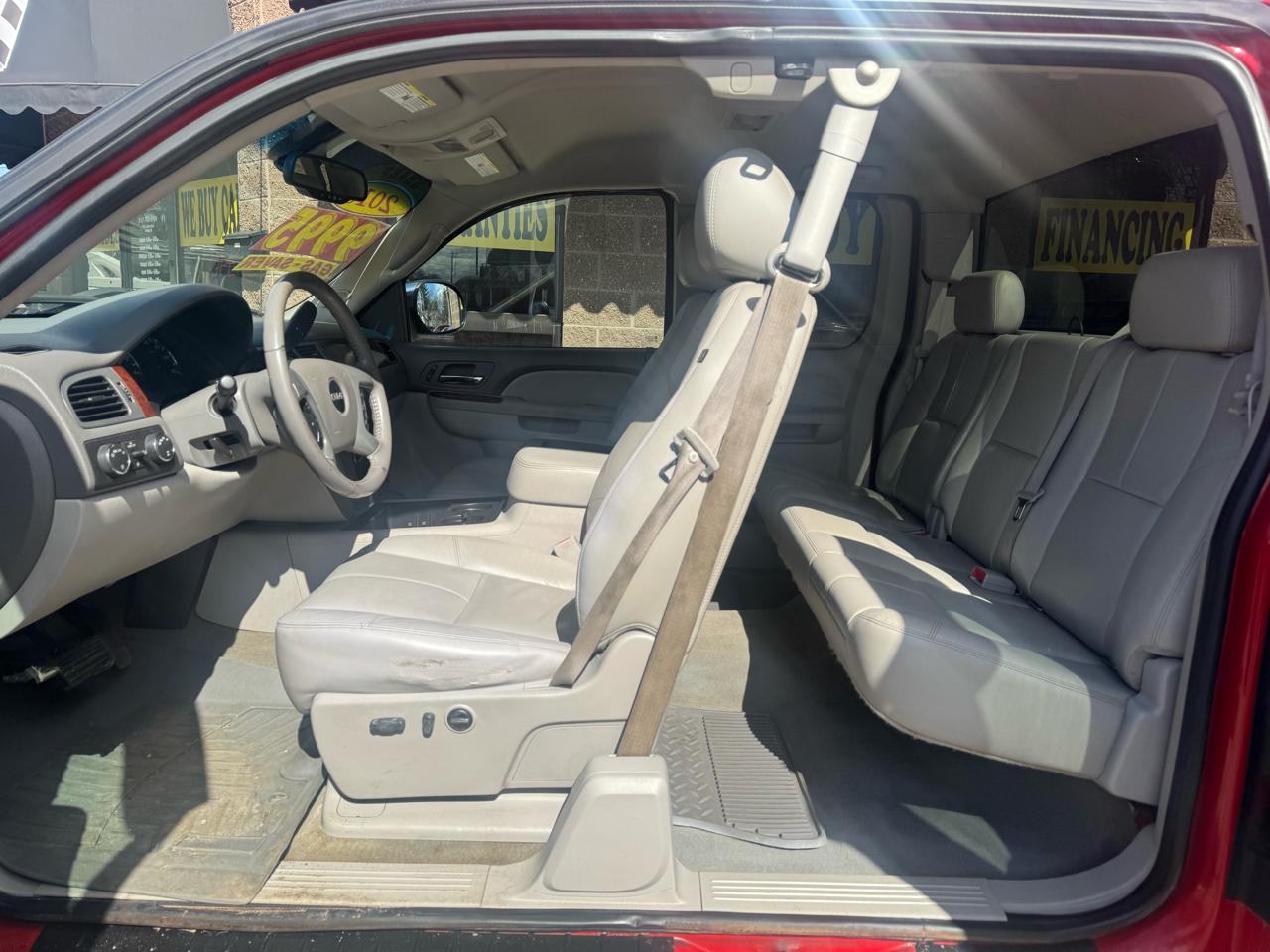 GMC Sierra 1500 SLT Ext Cab 4WD 4D 2010