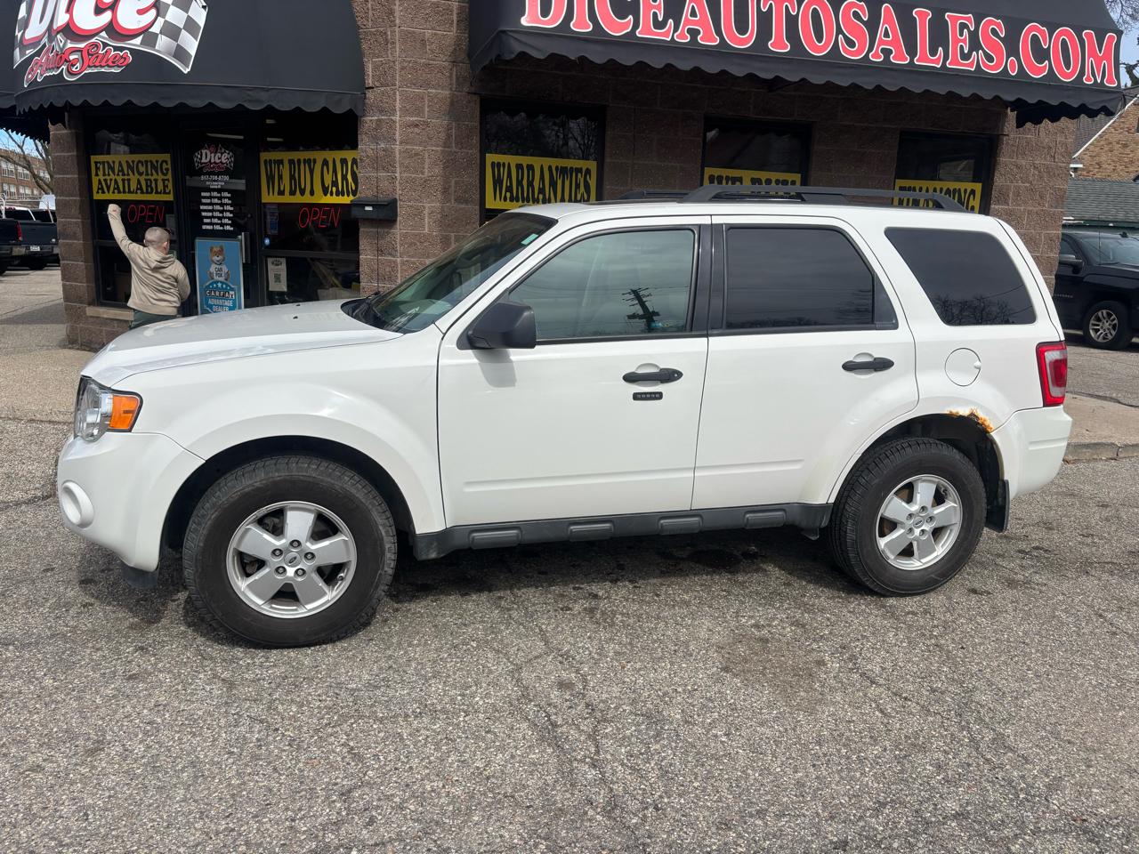 Ford Escape XLT FWD 2012