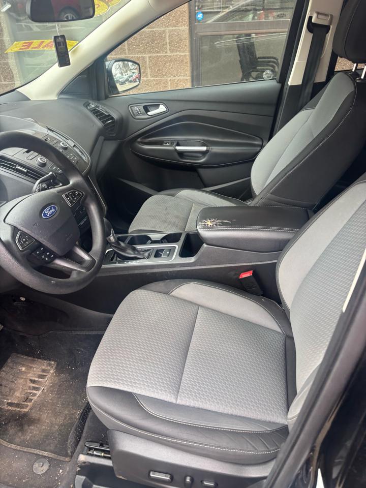 Ford Escape SE FWD 2017