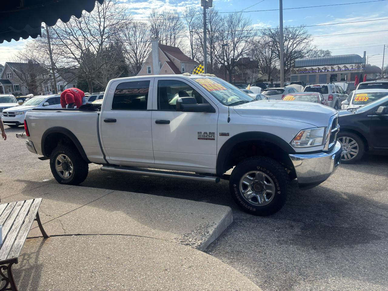 RAM 2500 Tradesman Crew Cab SWB 4WD 2015
