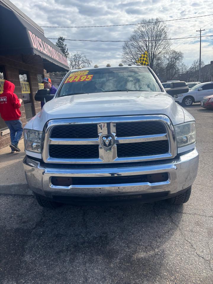 RAM 2500 Tradesman Crew Cab SWB 4WD 2015