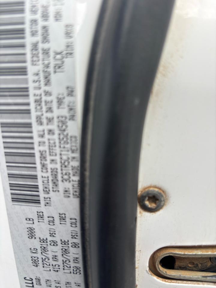 RAM 2500 Tradesman Crew Cab SWB 4WD 2015