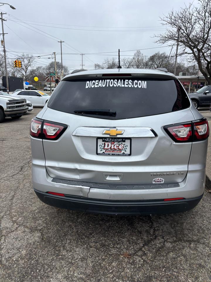 Chevrolet Traverse LS FWD w/PDC 2014