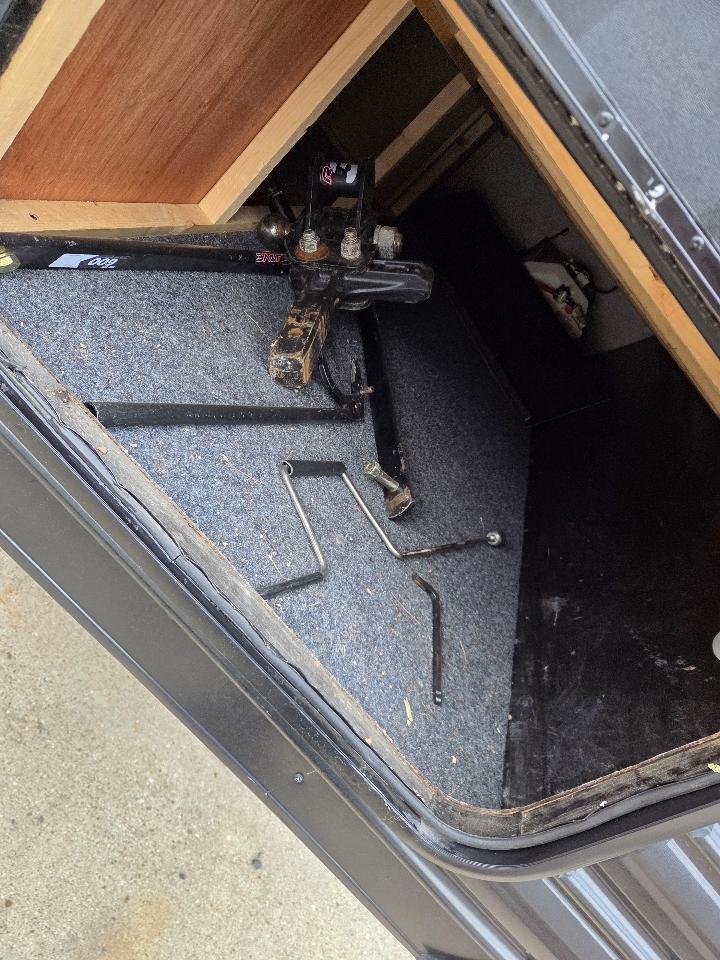 Forest River Grey Wolf Base 2022