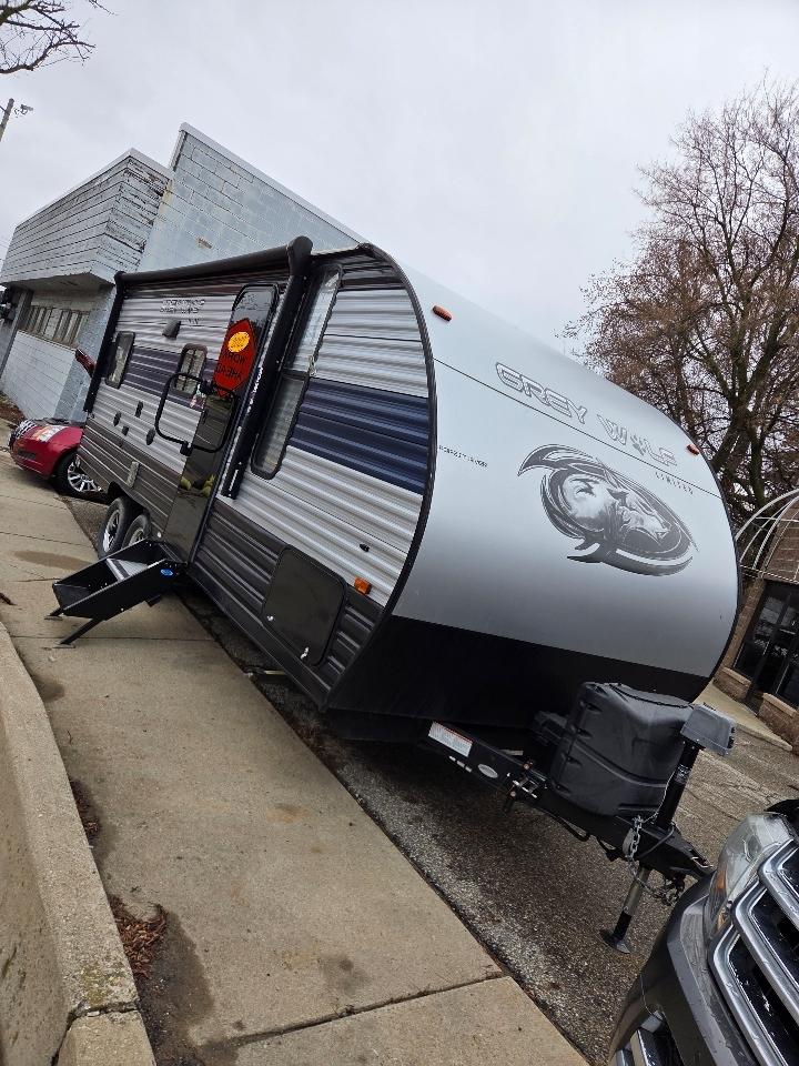 Forest River Grey Wolf Base 2022