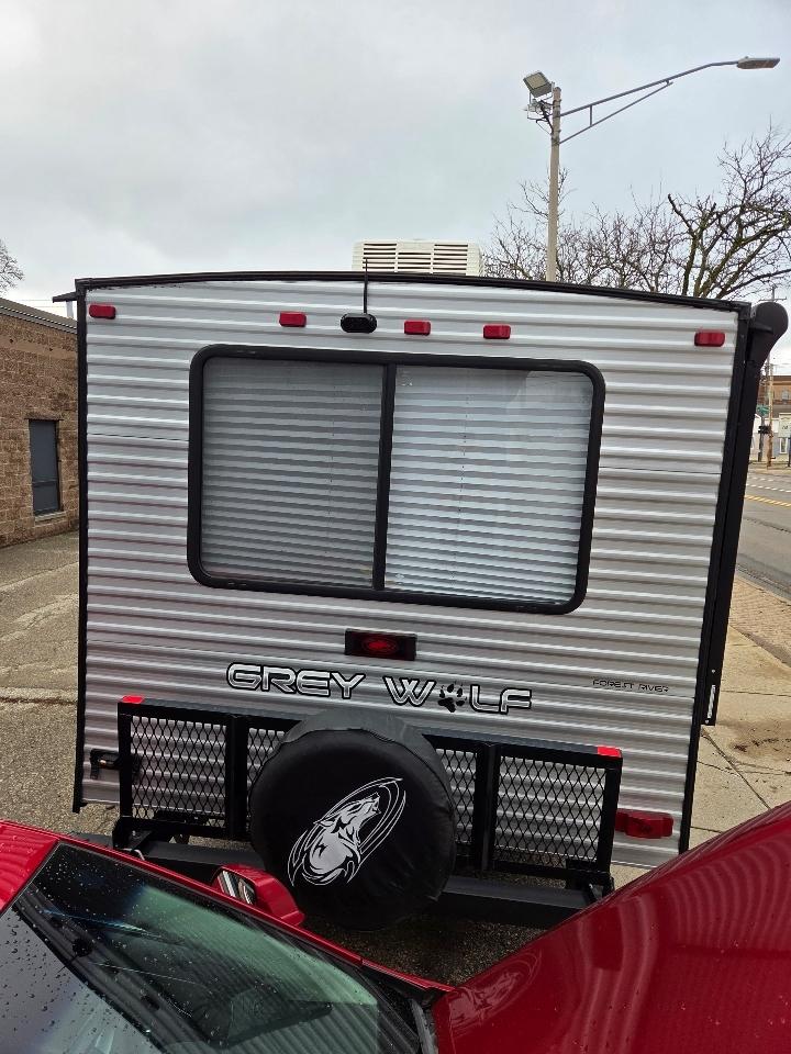 Forest River Grey Wolf Base 2022