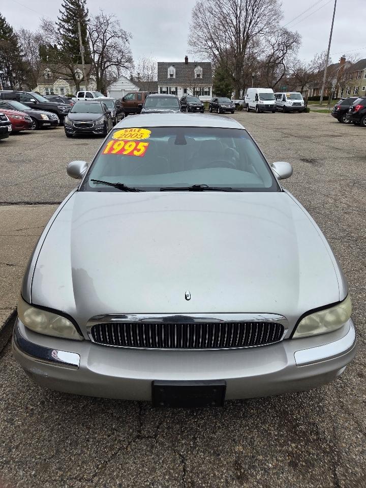 Buick Park Avenue Sedan 2005
