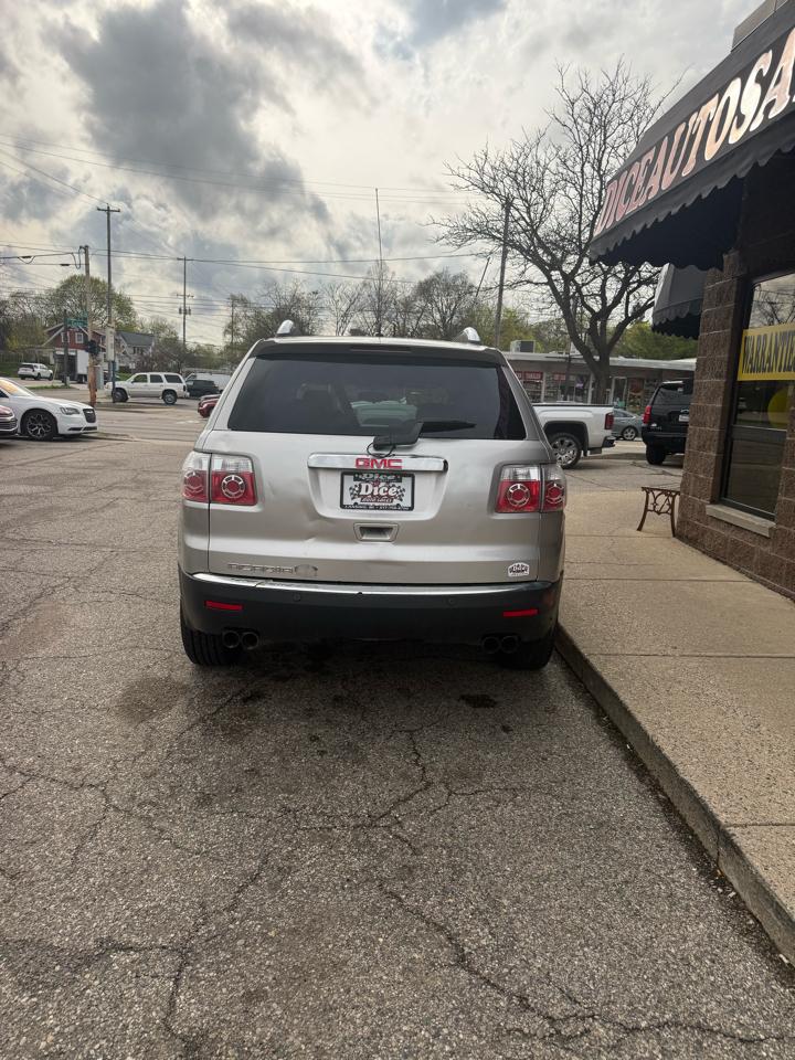 GMC Acadia SLE-1 FWD 2007