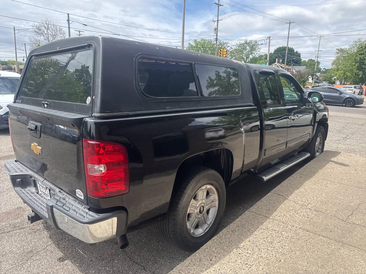 Chevrolet Silverado 1500 LTZ Ext. Cab Long Box 4WD 2013