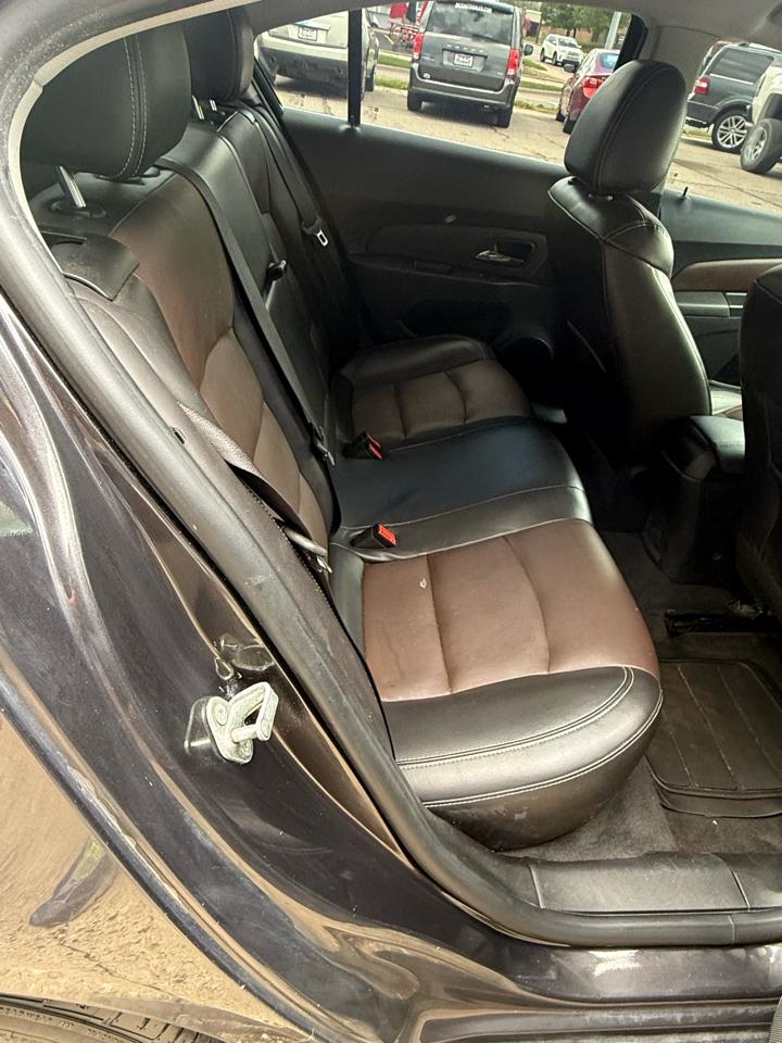 Chevrolet Cruze 2LT Auto 2015