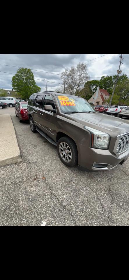 GMC Yukon Denali 4WD 2016