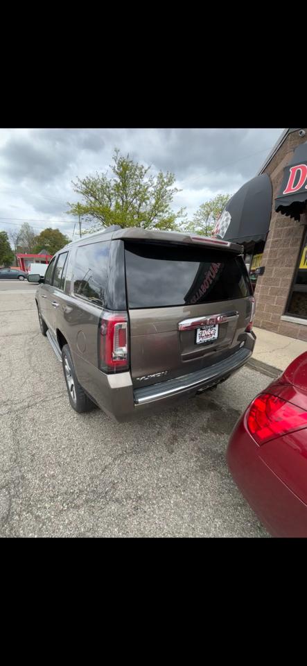 GMC Yukon Denali 4WD 2016