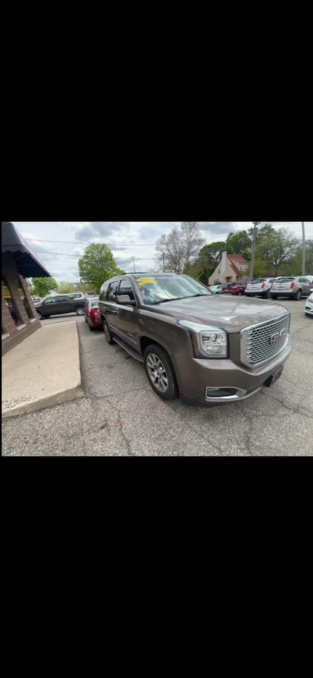 GMC Yukon Denali 4WD 2016
