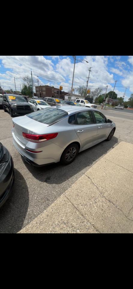 Kia Optima LX 2020